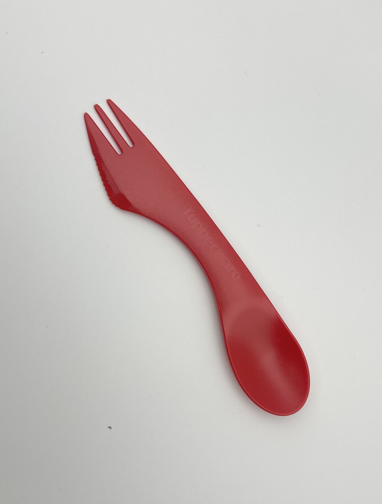 Príbor Tupperware červený